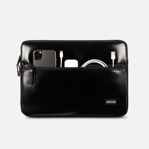 Zwarte MacBook Pro 14-hoes met extra vak (van geüpcyclede stof), recyclebare laptophoes voor nieuwe MacBook Pro 14 inch M4/M3 (2025/2024)