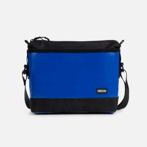 Petit sac à bandoulière en tissu recyclé - Sac à bandoulière ou sac à main bleu durable, sac à bandoulière ou sac à main pour homme et femme (écologique/végétalien)