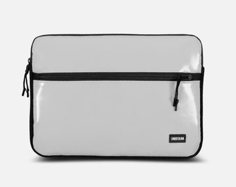 MacBook Air 13 case with compartment (from upcycled fabric), Grey laptop sleeve for MacBook Air 13.6 inch M3/M2 (2024), Sustainable cover