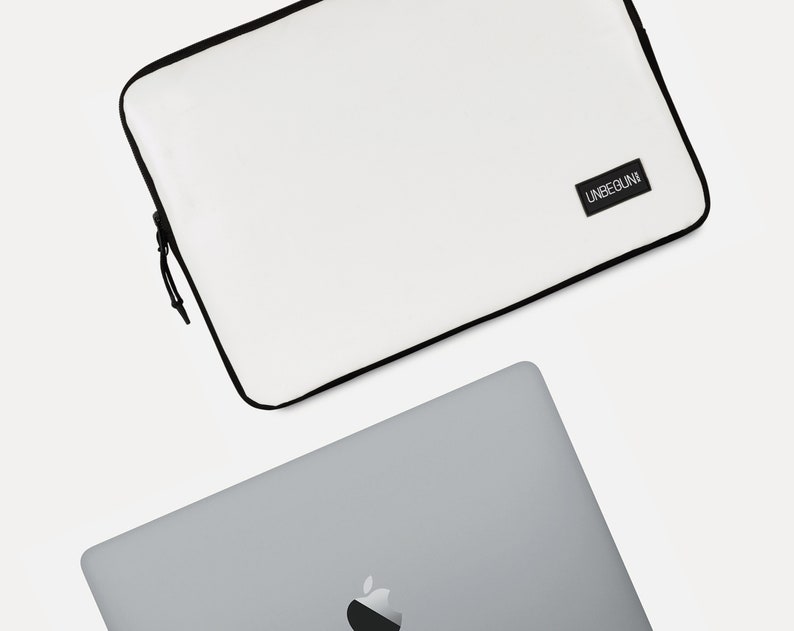 18 inch laptop case