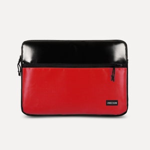 MacBook Air 13-hoes met vak (van geüpcycled materiaal), zwart/rode laptophoes voor MacBook Air 13,6 inch M4 (2025), duurzame hoes