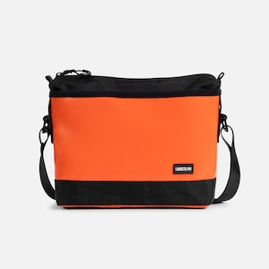 Petit sac à bandoulière en tissu recyclé - Sac à bandoulière ou sac à main orange durable, sac à bandoulière ou sac à main pour homme et femme (écologique/végétalien)