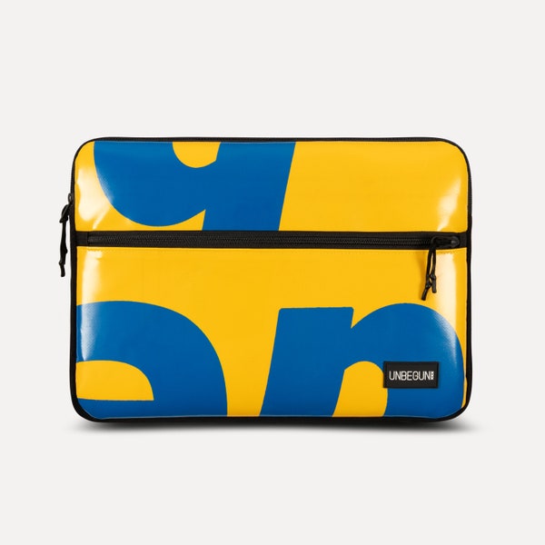 MacBook Pro 16 inch case with compartment (from upcycled fabric), Yellow and blue laptop sleeve for new MacBook Pro 16" M3 (2024), Bag/cover