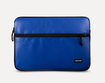 Surface Pro 9 case with pocket (from upcycled fabric), Blue eco laptop sleeve for new Microsoft Surface Pro 9/8/7/X (2024), Cover/bag