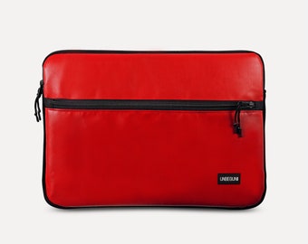 Red MacBook case (from upcycled fabric) - Recycle laptop sleeve or cover for MacBook Air/Pro 13 inch & MacBook Pro 16 inch (eco) - Bag/cover