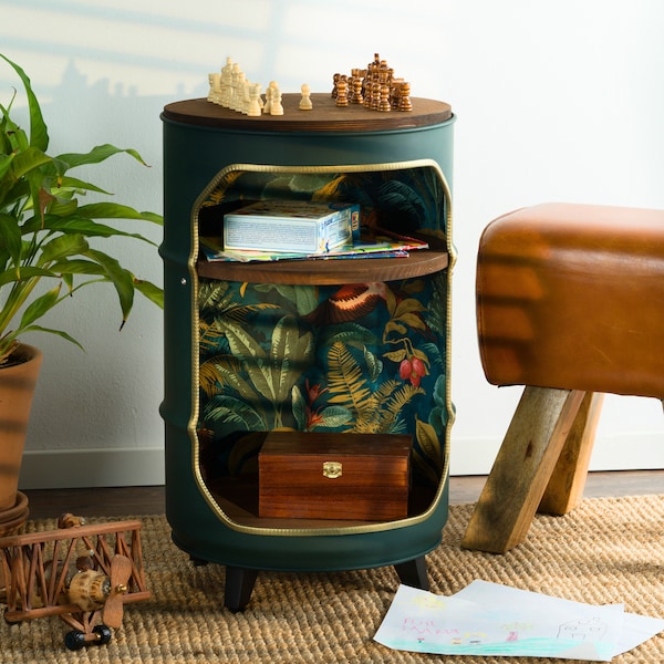 Chess table for children's room - bedside table - bar made from a 60L oil barrel