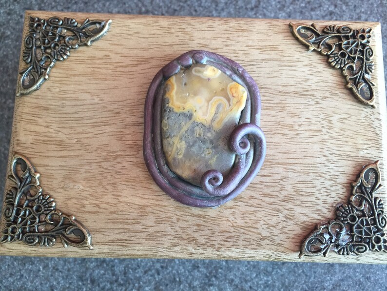 Solid Oak Carved Box Heavy 4x6