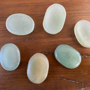 Green Aventurine Worry Stone / Palm Stone / Gemstone