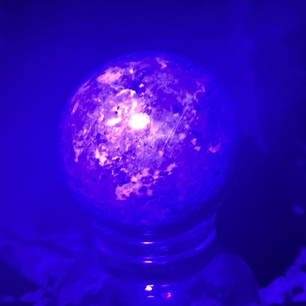 Yooperlite Sphere Crystal Ball 11.7oz 2.5 Inches Across 333grams OOAK Glows Fire Under Black Light
