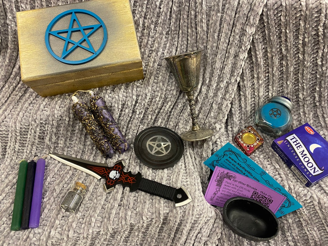 Starter Witch Altar Kit - 13 Items - Spells, Instruction and More - Etsy