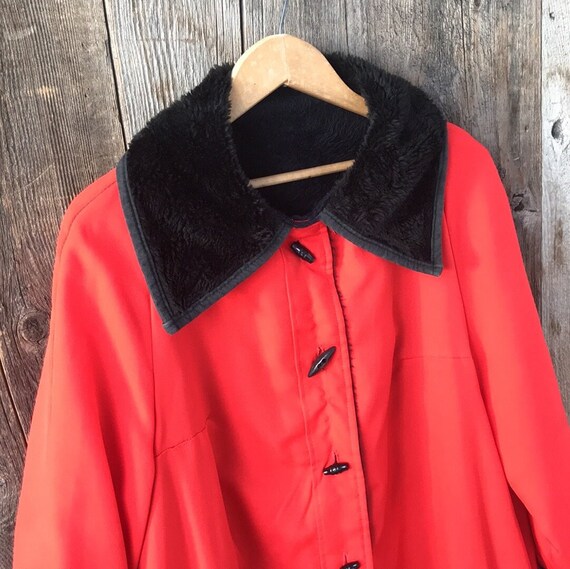 VTG 70s-80s Bright Red Overcoat, Faux Fur Lined, … - image 2