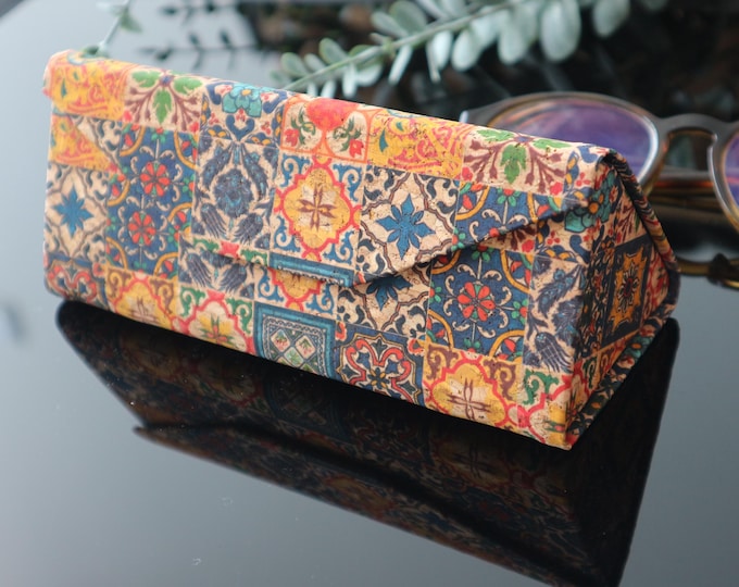 Sunglasses case Hard glasses case gift Cork eyeglass case