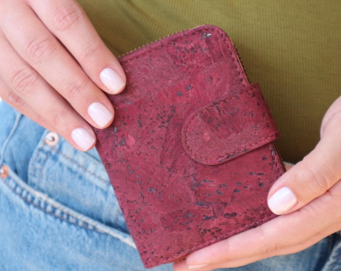 RFID wallet Cute womens wallet Vegan wallet Credit card holder Bifold wallet 21st birthday Red wallet women