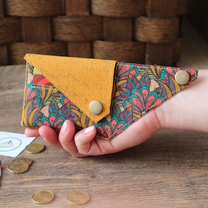 Bonita cartera bohemia para mujer, cartera de corcho para cambio pequeño, tarjetero, cartera morada divertida, regalo de 19 cumpleaños