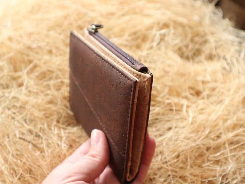 Bifold wallet for men RFID wallet Cork wallet Minimalist wallet Card holder Fossil wallet Bosca wallet image 5