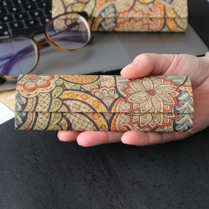 Printed Cork Hard Glasses Case: Stylish Eyeglass Holder Turkish cucumber