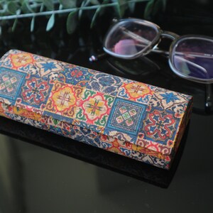 Printed Cork Hard Glasses Case: Stylish Eyeglass Holder Tiles