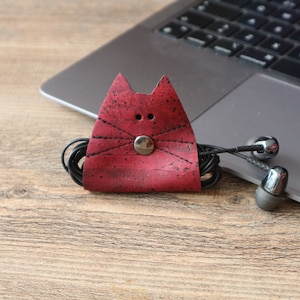 コードオーガナイザー 猫用イヤホンホルダー コードラップ