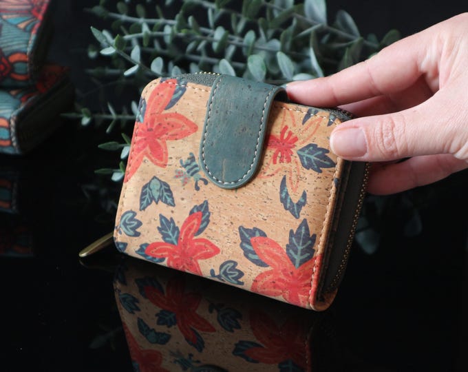 Small cork wallet for women, Cute bifold wallet, Vegan wallet, ID wallet, Snap wallet