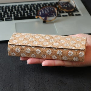 Glasses case Cork case Eco case Eyeglass case Hard case for glasses White flowers