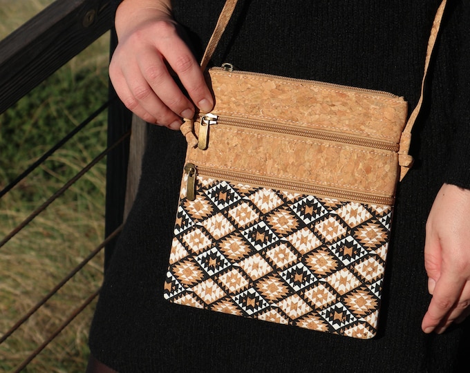 Cork zippy crossbody bag Small colorful bag women Casual passport crossbody bag girls ladies crossbody bag Vegan phone bag
