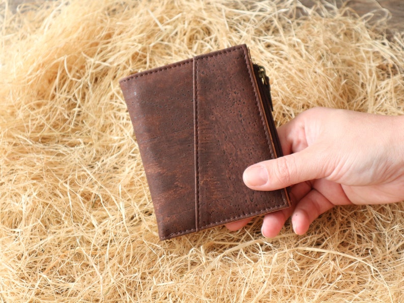 Bifold wallet for men RFID wallet Cork wallet Minimalist wallet Card holder Fossil wallet Bosca wallet image 2
