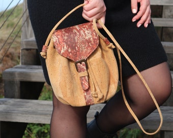 Cork crossbody bag, Bucket bag women, Cork shoulder bag, Female shoulder bag, Vegan medium bag for women