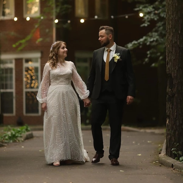 Robe de mariée en dentelle satinée corset chérie à manches longues, tulle ivoire blanc informel simple boho robe de mariée réception mariage en soie minimaliste