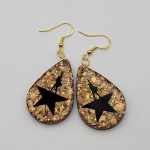 Handmade Hamilton Gold Dangle Teardrop Earrings