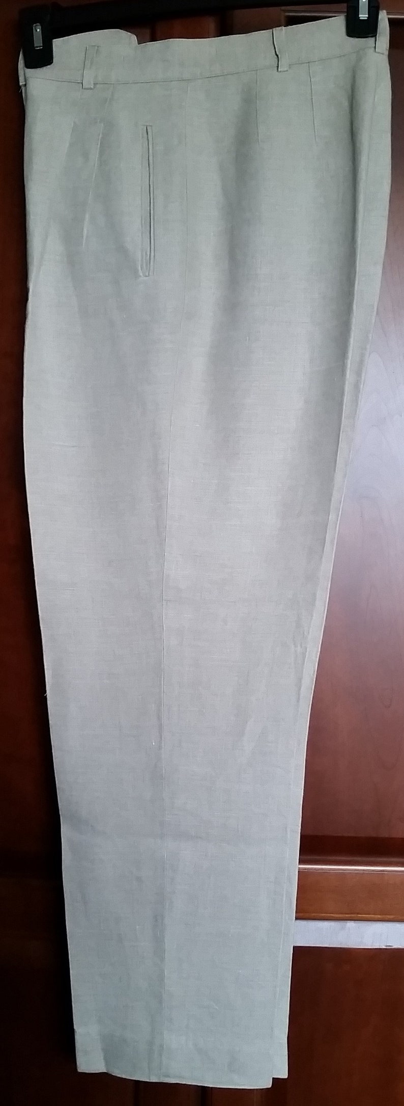 Liz Claiborne 100/% Linen Classic SlacksPantsTrousers with PocketsSize 10