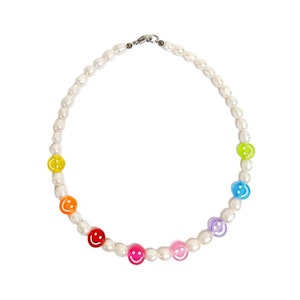 Rainbow Smiley Face Pearl Necklace | 90s jewelry | Freshwater Pearl necklace | Smiley Face choker | Mother's Day Gift