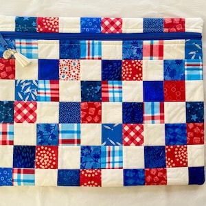 Cross Stitch Project Bag, Quilted Patriotic 4th of July Summer Themed Bag for Medium to Large Projects, Ready to Ship