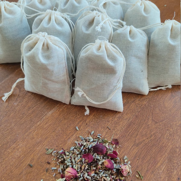 Potpourri in rosebud bag, lavender flower, flower of your choice, bath tea