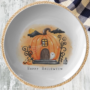 Happy Halloween Pumpkin Plate - Halloween Party Plates, Halloween Table Decor, Fall Pumpkin Ghost Dinnerware Perfect for Fall Entertaining