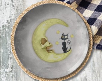 Halloween Cat Plate Ideal for Halloween Table Decor, Entertaining at Halloween Gatherings, Spooky Table Decor Perfect for Halloween Gifting