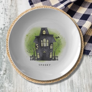 Halloween Black Haunted House Plate - Halloween Spooky Plates, Fall Dinnerware, Halloween Table Decor, Spooky Halloween Decorative Dishes