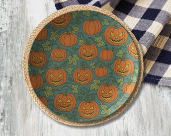 Halloween Plate: Jack-o’-Lantern Pumpkin Plates, Halloween Dinnerware, Spooky Pumpkin Tableware, Trick or Treat Decor, Fall Kitchen Decor