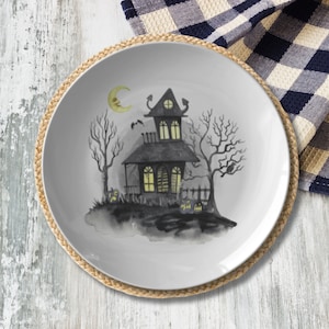 Spooky Haunted House Plates Perfect for Halloween Parties or Fall Table Decor Halloween Dinnerware Spooky Table Decor, Halloween Party Decor