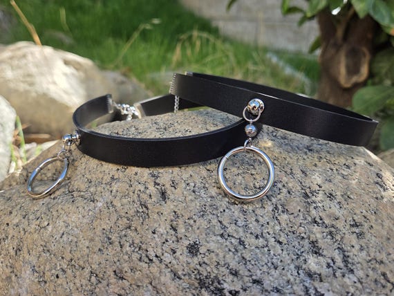 Vintage PU Leather Double O-Ring Choker Necklace – Goth Collar Style, Adjustable Snap, Unisex Choker Or Bracelet