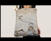 NEW Street Art Tote Bag Durable Multi-Purpose Shopping Market Grocery Bag Medium Size-16 quot l x 16 quot w Strap 28 quot l-The Fly Away Tote