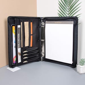 Portfólio de couro vegano preto personalizado para homens, porta-documentos A4, pasta de caderno com 3 argolas, capa de iPad para ele, presentes de negócios para ele