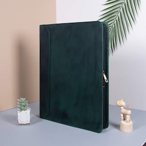 Personalized Green Crazy Horse Leather Portfolio with Zipper,3R Binder Office Document Storage,A4 Notepad Folder for Men,Custom Gift for Him image 1