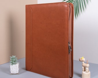 Pasta personalizada 3R em couro PU marrom, tamanho A4, para documentos comerciais, ideal para homens. Pasta com zíper para bloco de notas, perfeita para presentear seu namorado.