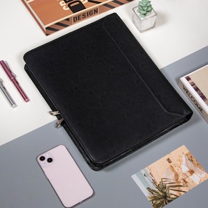Leren notitieboekje met monogram en ritssluiting voor haar, aangepaste zwarte portfolio voor mannen, creatieve documentmap met 3 ringbanden, gepersonaliseerde geschenken