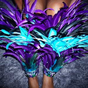 Customizable Carnival Anklet Feathers