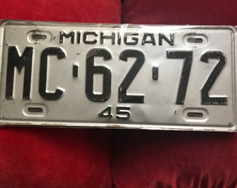 Michigan 1945 License Plate Vintage Rusty Silver Wall Decor