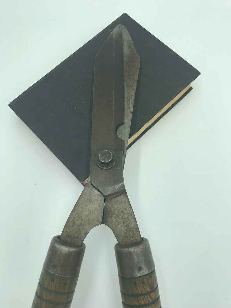 Large old antique garden shears vintage hand hedge clippers Etsy