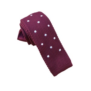 Knitted Burgundy with White Polka Dots Skinny Tie | knit tie | wedding gift | knit tie | ideas | groom | wedding tie