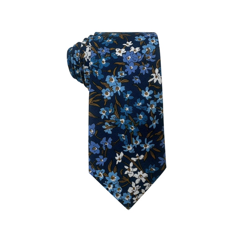 dusty blue patterned tie