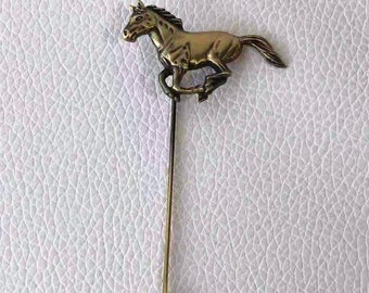 Broche Ancienne Vintage - Cheval Au Galop En Laiton Et Imitation Nacre - Occasion